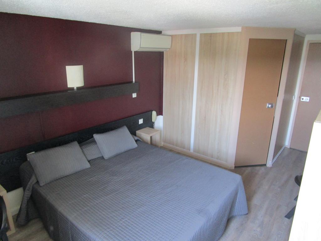 Hotel Les Tourrades Cannes Exterior foto